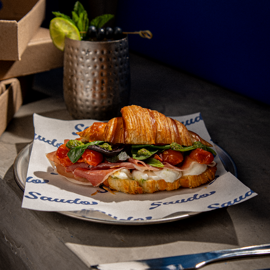 Prosciutto croissant