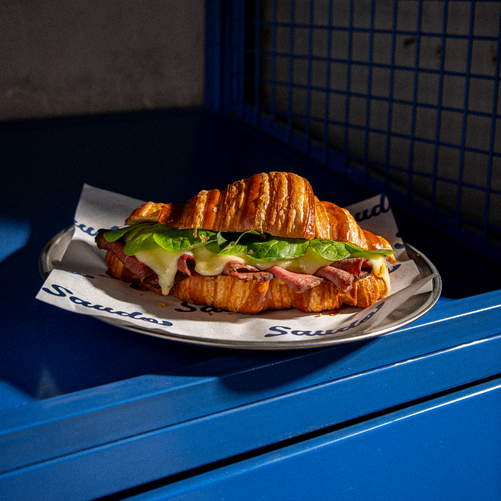 Roasty croissant