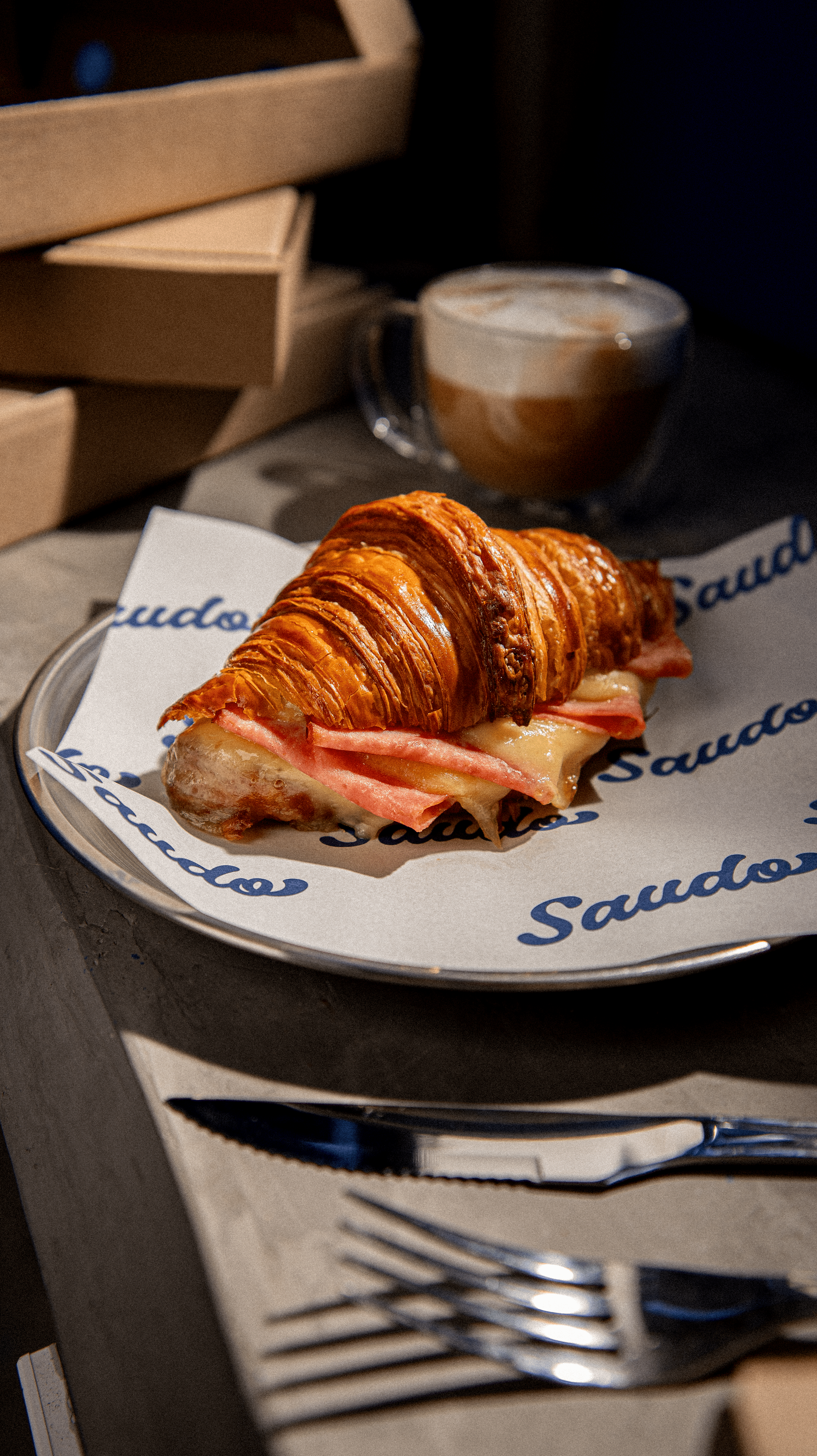 HAM & CHEESE CROISSANT